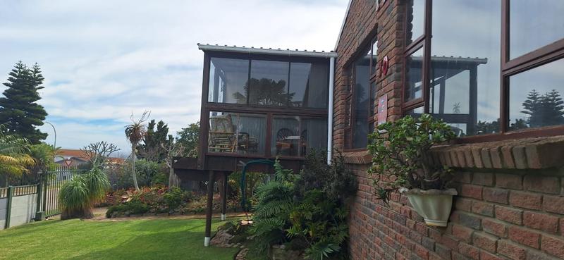 3 Bedroom Property for Sale in Dana Bay Western Cape